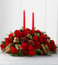 Holiday Classics Centerpiece