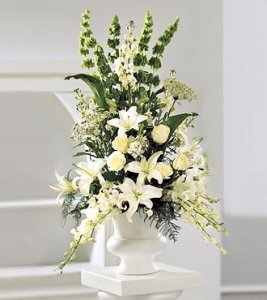 Classic White Arrangement Classic White Arrangement