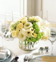 The White Linen Centerpiece The White Linen Centerpiece